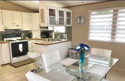 Niagara-on-the-Lake Cottage | Beautiful cottage in Niagara on the Lake (Vine Ridge Resort)