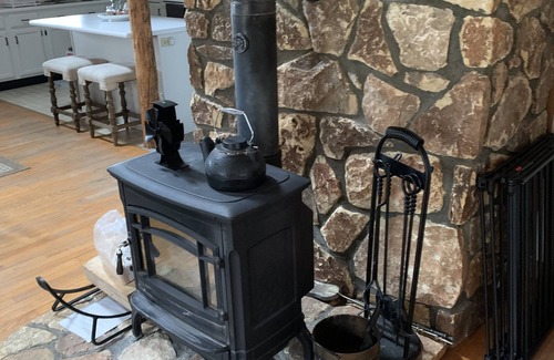 Wooster Cabin | Beautiful cabin in the heart of Ohio's Amish Country