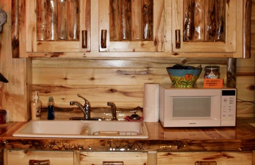 Island Park Cabin | Beautiful cabin nestled in the whispering Aspens of Island Park, Idaho. 5 STAR!