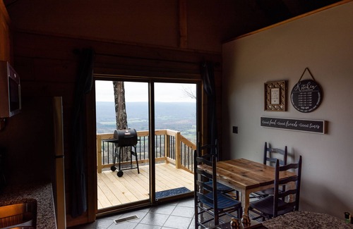 Lupton City Cabin | Beautiful cabin on the mountain with stunning views of the valley!