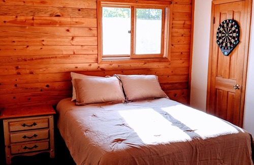 La Veta House | Beautiful Cabin style home in the heart of La Veta