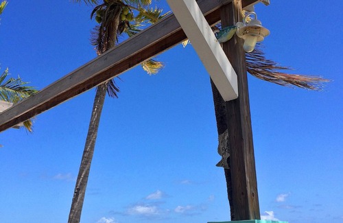 Bahama Reef House | Beautiful Canal Front Gated Property With Pool!