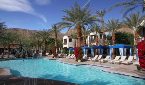 La Quinta Villa | Beautiful Casita with Balcony, La Quinta Legacy Villas