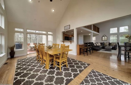 Lackawaxen House | Beautiful Chalet with Pool, Skiing, Beach Lake etc