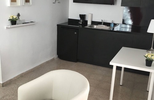 Ponce Centro Apartment | Beautiful Chandeliers, Cozy & Enjoyable Studio - Balcony/FREE WIFI - 302
