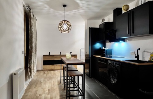 Rungis Apartment | Beautiful, chic and cosy apartment