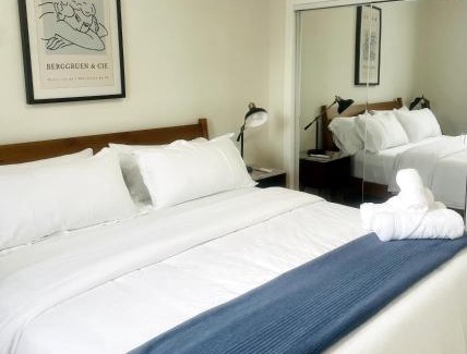 Chicago Apartment | Beautiful Chicago 2BD 1BA
