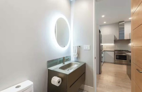 Mission District Condo | Beautiful, clean, spacious apartment with yard