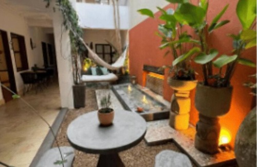 Granada House | Beautiful Executive Single Room