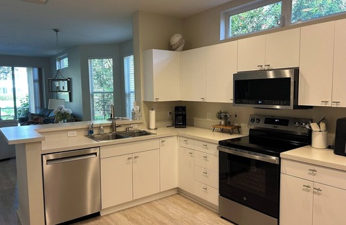 Bonita Springs House | Beautiful Coach Home located in one of Bonita Springs most desirable communities