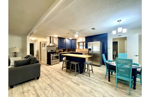 Eastpoint House | Beautiful Coastal Home