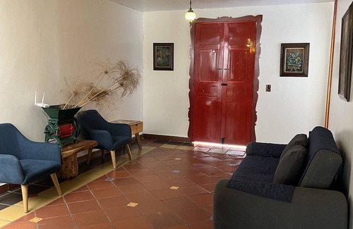 Salento Apartment | beautiful colonial house/apartment just a few blocks from main plaza. Pets ok