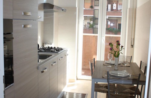 Gianicolo Apartment | Beautiful & Comfortable Apartment, near the historic city center