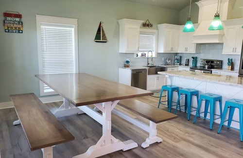 Crystal Beach House | Beautiful construction with Ocean views and sunset deck.
