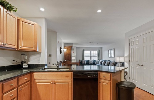 Old Orchard Beach Condo | Beautiful Condo Just steps to Ocean at the Grand Victorian