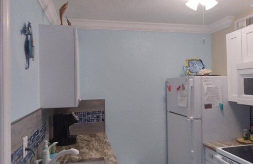 Madeira Beach Condo | Beautiful condo for families, couples, and friends.
