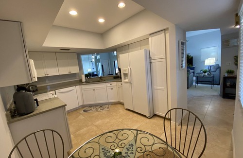 Pelican Bay Condo | Beautiful Condo in Pelican Bay, Valencia