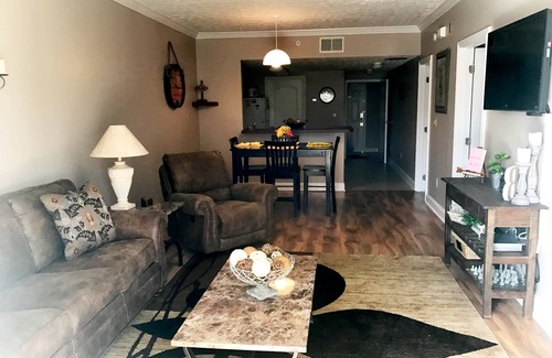 Pigeon Forge Condo | Beautiful condo next to Golf course