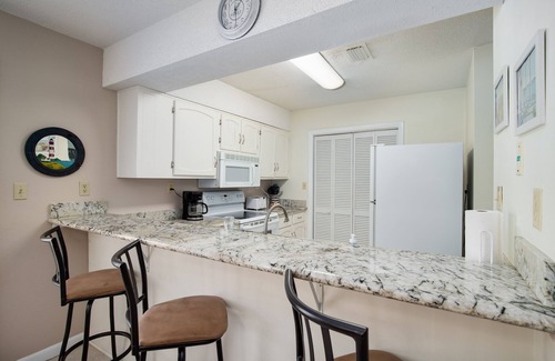 Navarre Beach Condo | Beautiful Condo on a BEAUTIFUL BEACH!