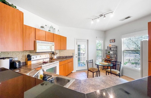 Litchfield Park House | Beautiful Condo with Pool, Spa and One Car Garage!