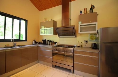 Vicdessos House | BEAUTIFUL CONTEMPORARY VILLA CLOSE TO HIKING AND SKI RESORT