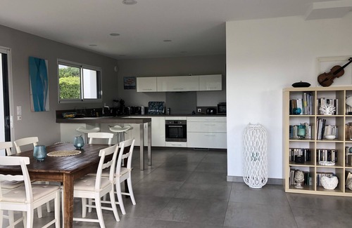 Saint-Jacques House | Beautiful contemporary beach house walk