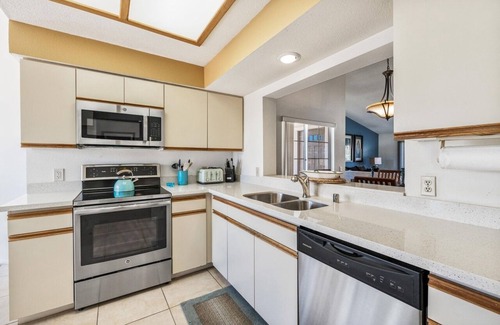 Palm Desert Condo | Beautiful, Convenient, and Affordable. Desert Falls CC Vacation.