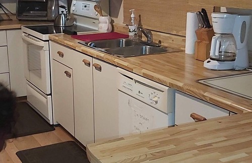 Harwich Cottage | Beautiful cottage in Erieau - close to the beach
