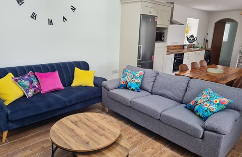 Killarney Cottage | Beautiful cottage in a tranquil location with stunning views, close to Killarney