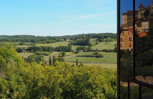 Pays-de-Belves House | Beautiful cottage in Most Beautiful Village
