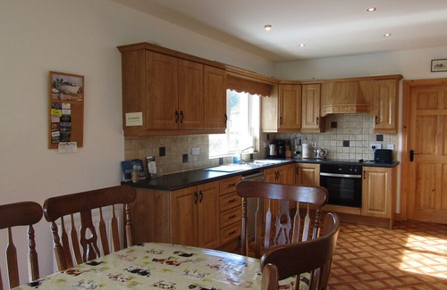Lecemy House | Beautiful cottage, Lough Eske - near Harveys Point Hotel & Lough Eske Castle