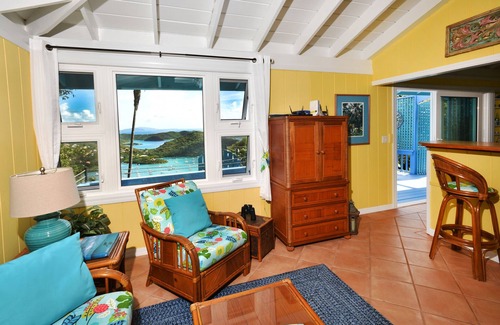 Estate Carolina House | Beautiful Cottage w/Stunning View, Backup Power, Hot Tub, Family or 2 Couples