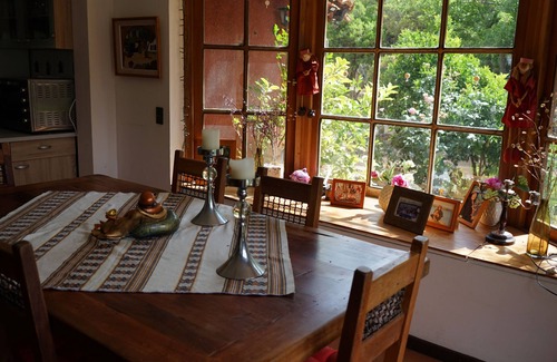Pirque House | Beautiful Country and Mountain House