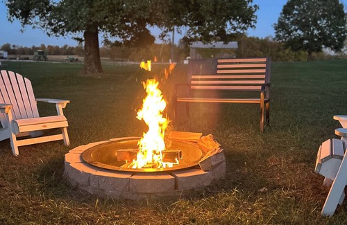 Florence House | Beautiful country retreat in the heart of NKY! Minutes from downtown Cincinnati.