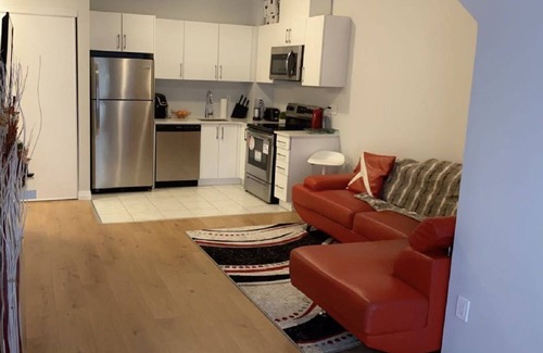 Islington - City Centre West Condo | Beautiful cozy 1 bedroom condo in the heart of Toronto