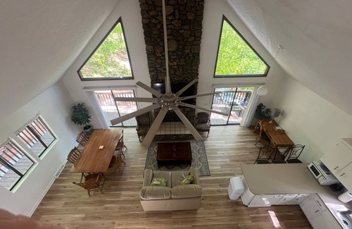 Lynchburg House | Beautiful, cozy, close to everything, and sleeps 8 adults & 1 small child.