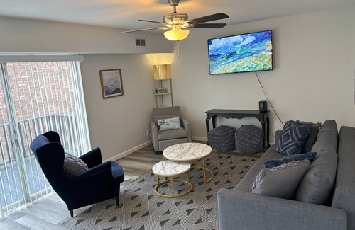 Granite City Apartment | Beautiful Cozy Family Apt Near Park