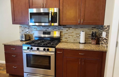 Palmer Apartment | Beautiful, cozy stay near Hatcher Pass & Hiking