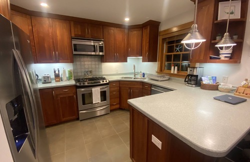Eel Point House | Beautiful Custom home on large private property. 10 minute walk to beach!