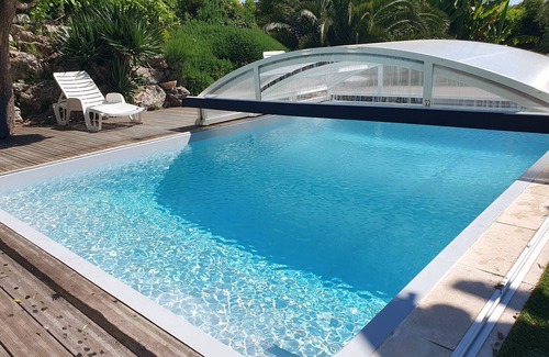 La Gaude Villa | Beautiful detached villa with private heated pool near Vence