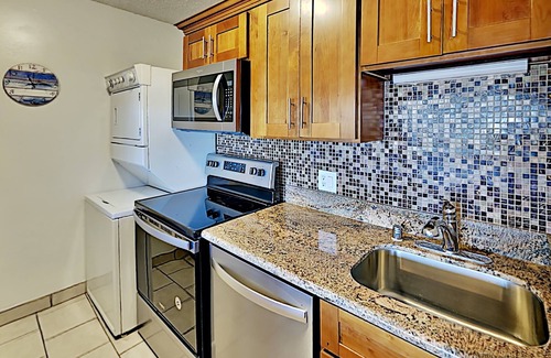Kihei Condo | Beautiful*Direct Oceanview & Ideal Location*Best Beaches in Maui