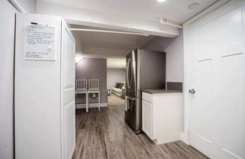 Hilltop Apartment | Beautiful Downtown Tacoma Home Unit 2