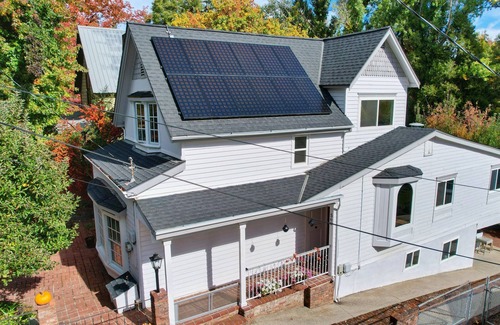 Nevada City House | Beautiful Downtown Home