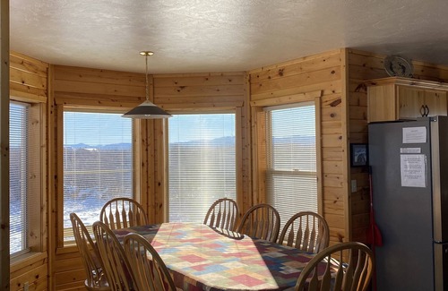 Driggs Cabin | Beautiful Driggs cabin w/spectacular Teton views near Grand Targhee Ski resort!