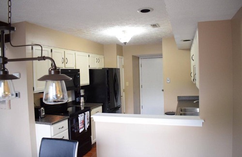Pike Condo | Beautiful Eagle Creek Hideaway - Great Location!!!