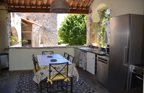 Les Vans House | Beautiful eighteenth mas on private grounds 3 ha, 5X12 m pool, Les Vans 5 minutes