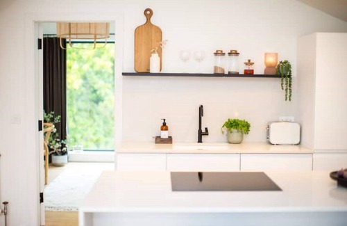 Chorlton-cum-Hardy Apartment | Beautiful & elegant apartment