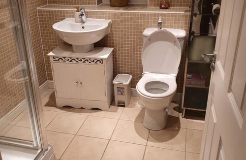 Wellingborough House | Beautiful ensuite room