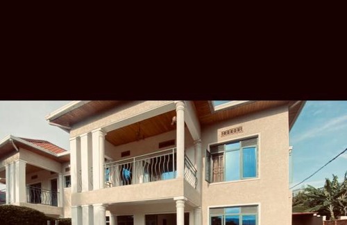 Kigali Villa | Beautiful entire 4 bedrooms comfy house in kimihurura