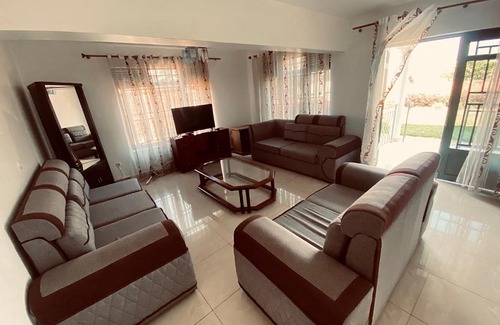 Kigali Villa | Beautiful entire 4 bedrooms comfy house in kimihurura